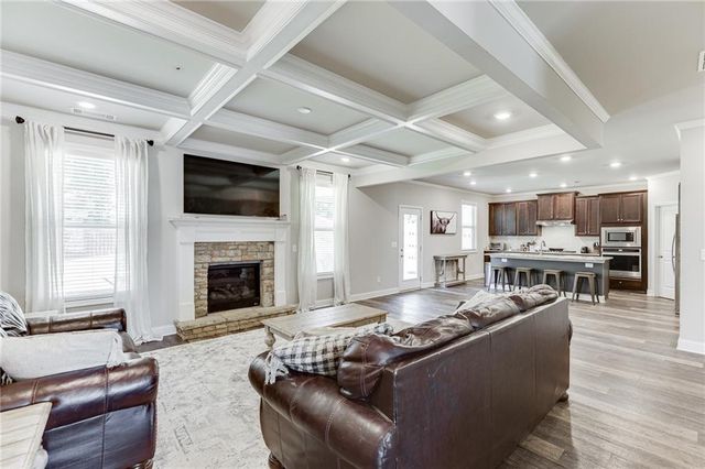62 Sandhill Lane, Jefferson, GA 30549