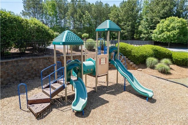 62 Sandhill Lane, Jefferson, GA 30549