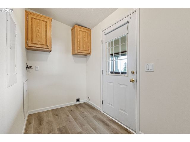 98041 HALLWAY Rd 41, Brookings, OR 97415