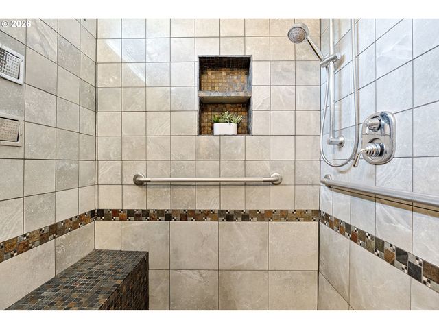 98041 HALLWAY Rd 41, Brookings, OR 97415