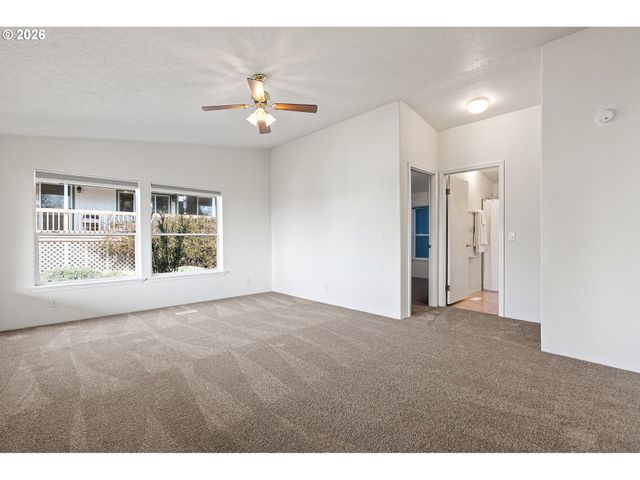 98041 HALLWAY Rd 41, Brookings, OR 97415