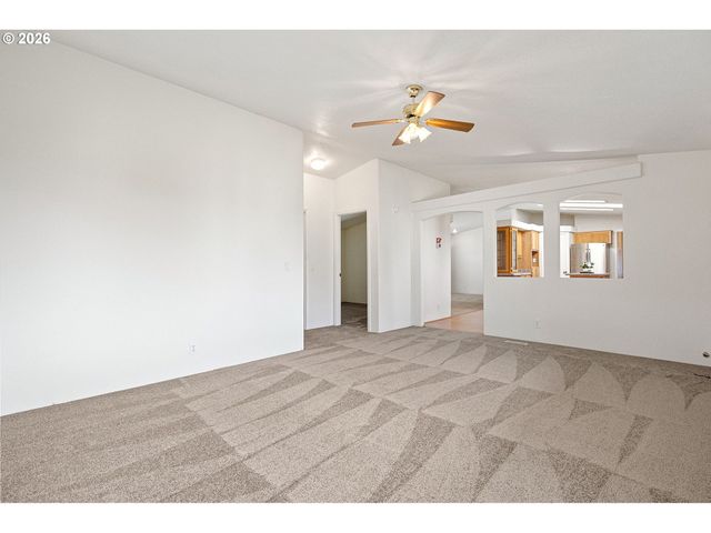 98041 HALLWAY Rd 41, Brookings, OR 97415