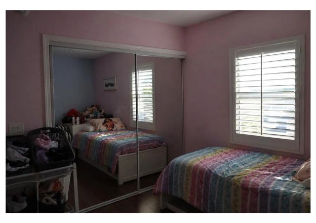 439 W Hillsdale, Inglewood, CA 90302