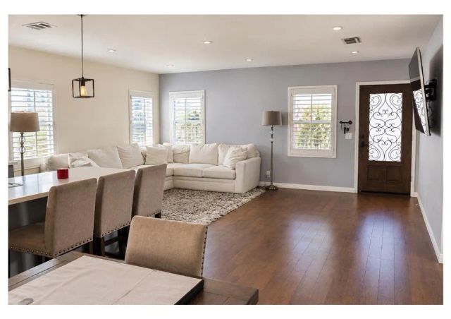 439 W Hillsdale, Inglewood, CA 90302