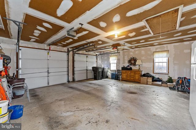 10 GLEN LOCH WAY, Malvern, PA 19355