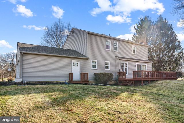 10 GLEN LOCH WAY, Malvern, PA 19355