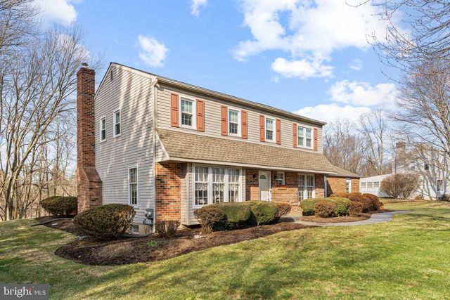 10 GLEN LOCH WAY, Malvern, PA 19355