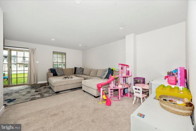 10642 SAPONI DR, New Market, MD 21774