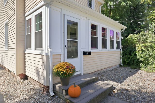10 Canal St, South Hadley, MA 01075