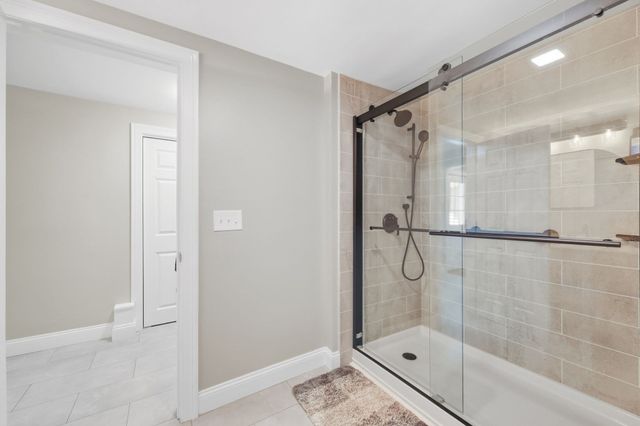 10 Canal St, South Hadley, MA 01075