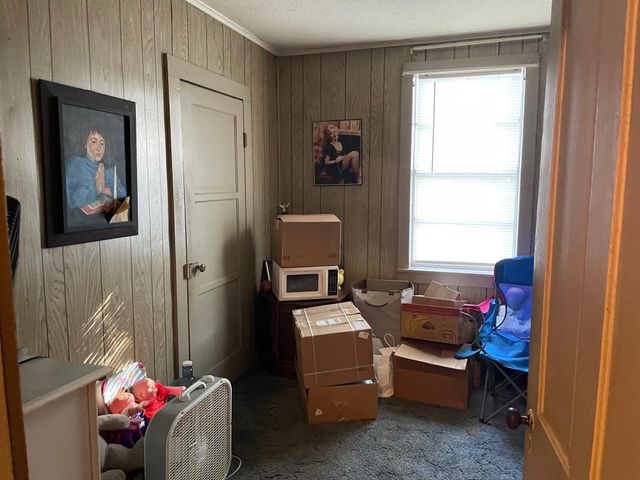 703 E Terrell Avenue, Crockett, TX 75835