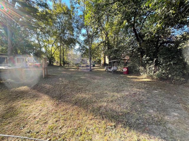 703 E Terrell Avenue, Crockett, TX 75835