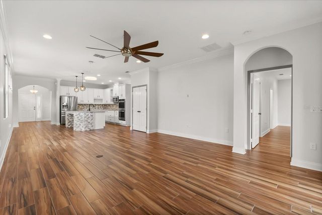 31992 REDTAIL RESERVE BOULEVARD, Sorrento, FL 32776