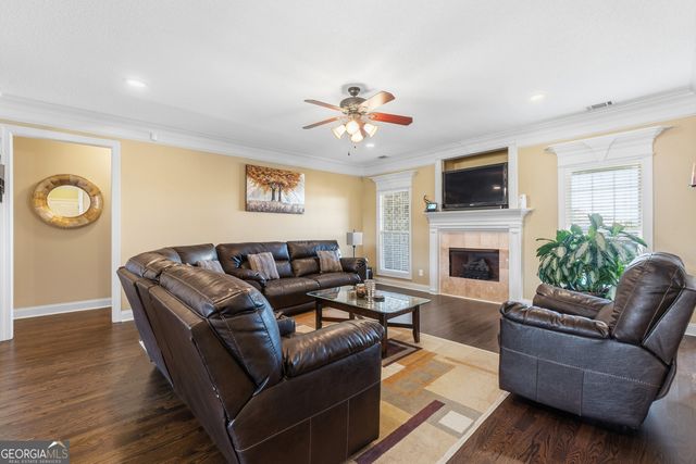 431 Sawtooth Court, Kathleen, GA 31047