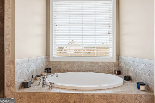 431 Sawtooth Court, Kathleen, GA 31047