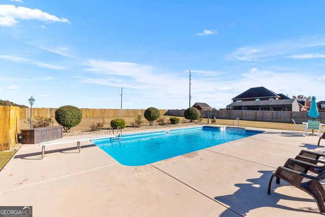 431 Sawtooth Court, Kathleen, GA 31047