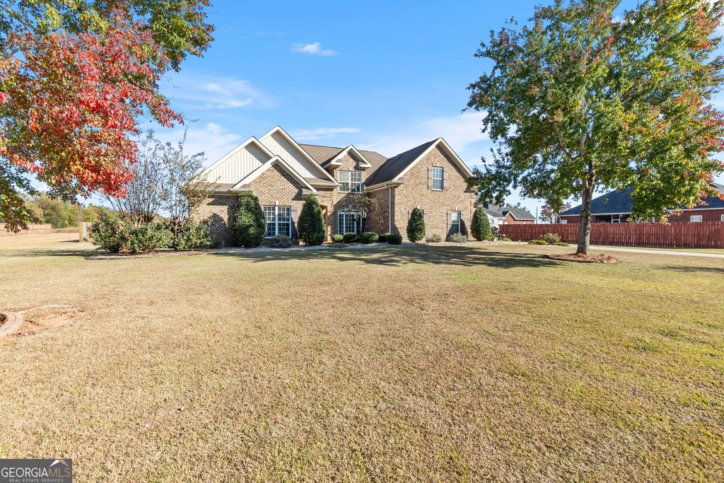 431 Sawtooth Court, Kathleen, GA 31047