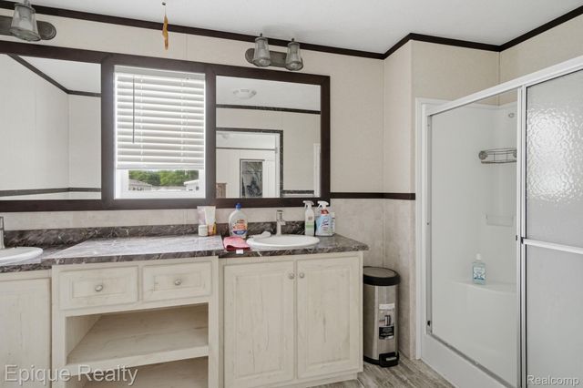 17107 Detroiter, Springfield Charter Township, MI 48350