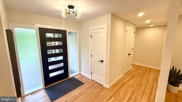 5708 ANNAMARIE CT, Rockville, MD 20855