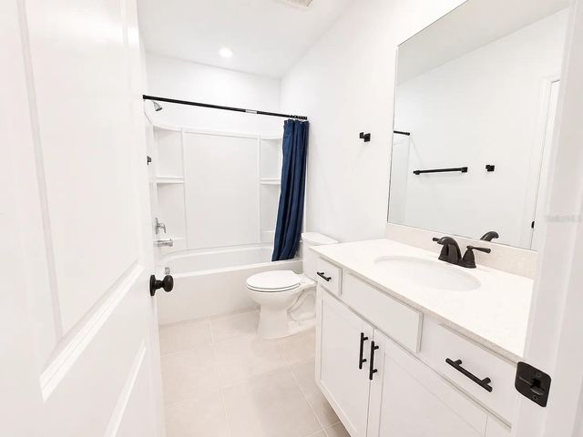 6312 SILVERSTAR DRIVE, Sarasota, FL 34240