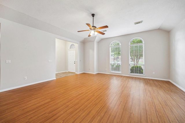 18186 Holly Forest Drive, Houston, TX 77084