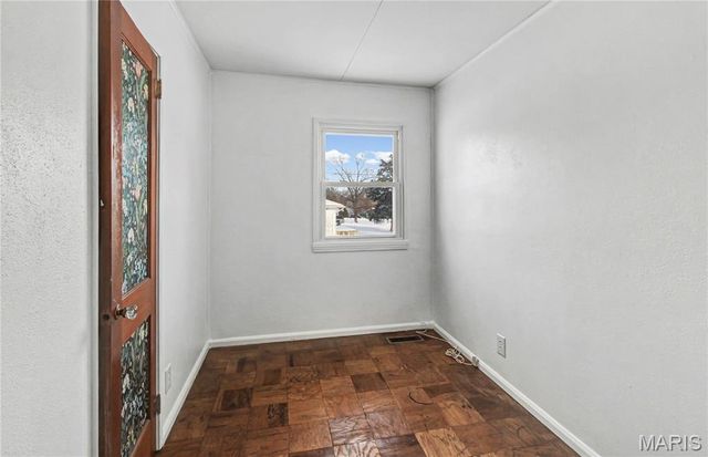 202 Sunshine Drive, Festus, MO 63028