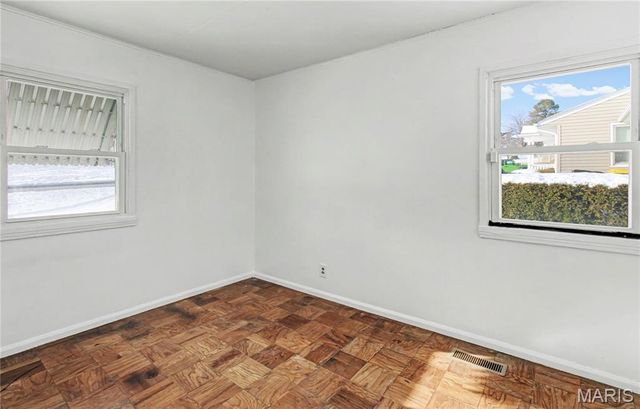 202 Sunshine Drive, Festus, MO 63028