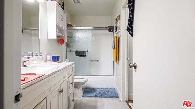 6151 Canterbury Drive 103, Culver City, CA 90230