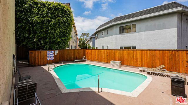 6151 Canterbury Drive 103, Culver City, CA 90230