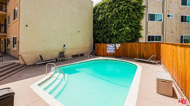 6151 Canterbury Drive 103, Culver City, CA 90230