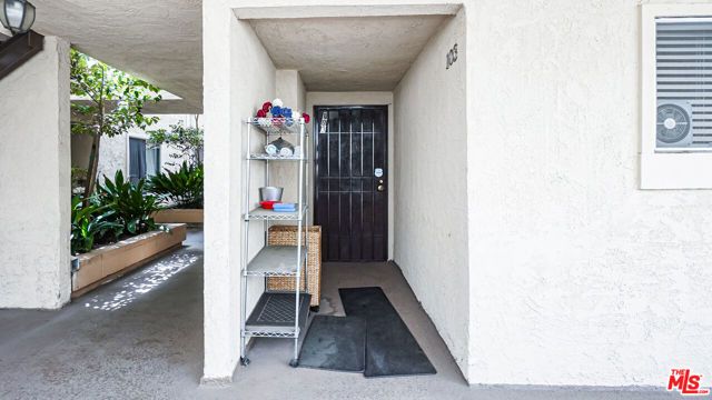 6151 Canterbury Drive 103, Culver City, CA 90230