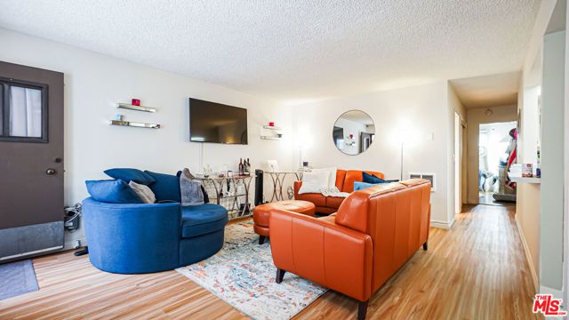 6151 Canterbury Drive 103, Culver City, CA 90230