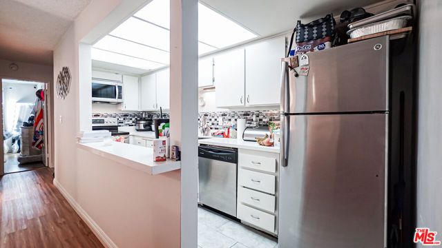 6151 Canterbury Drive 103, Culver City, CA 90230