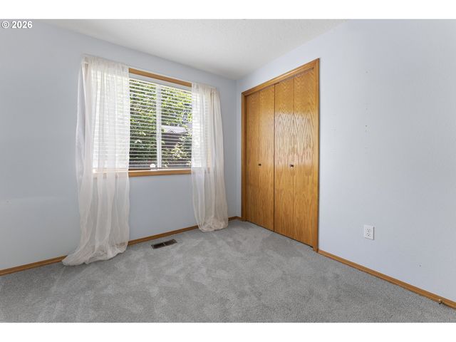 16552 Sw HENDERSON Ct, Beaverton, OR 97007