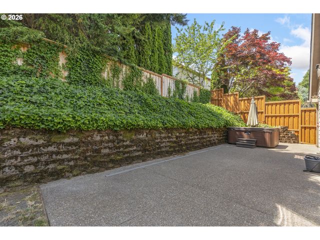 16552 Sw HENDERSON Ct, Beaverton, OR 97007