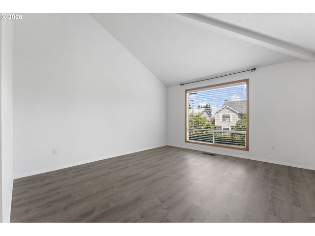 16552 Sw HENDERSON Ct, Beaverton, OR 97007