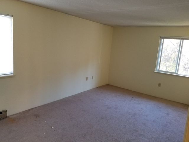 46 Silver Hill 10, Natick, MA 01760