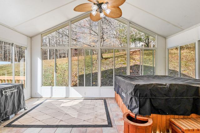 3467 New Hope Rd, Hendersonville, TN 37075