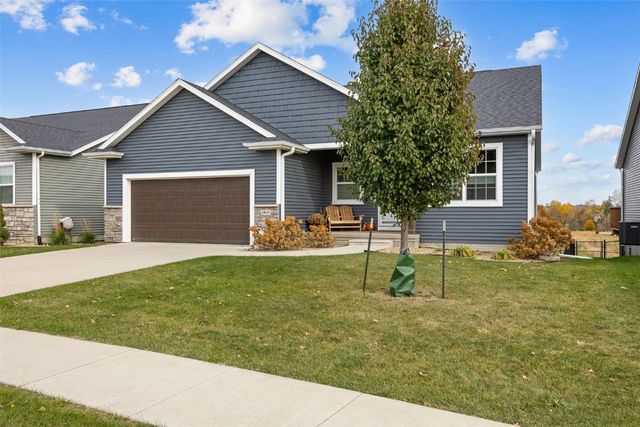 1935 Bowstring Dr, Marion, IA 52302