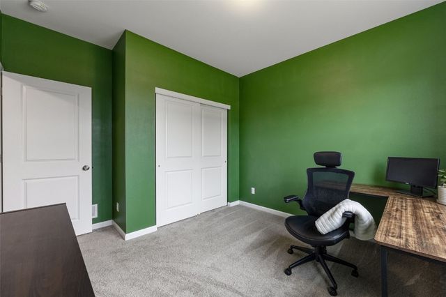 1935 Bowstring Dr, Marion, IA 52302