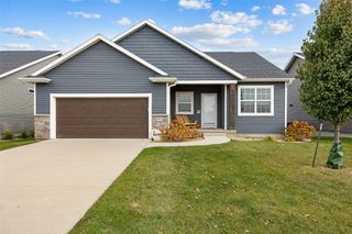 1935 Bowstring Dr, Marion, IA 52302