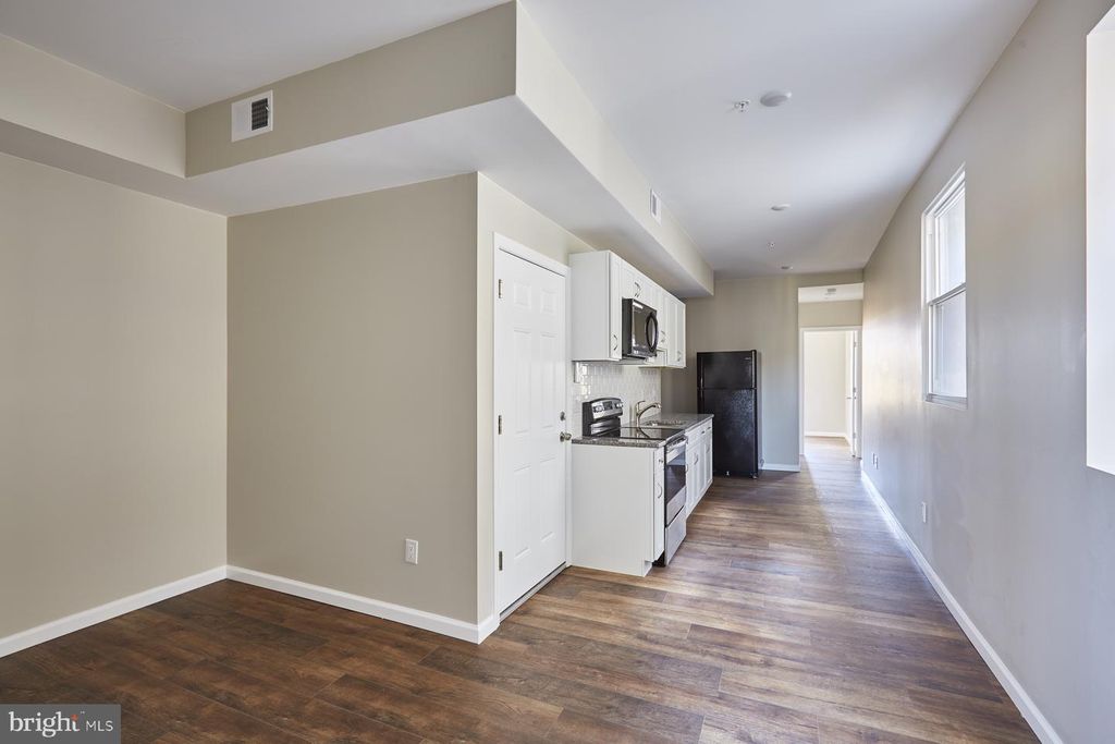 5514 Woodland Ave # B, Philadelphia, PA 19143