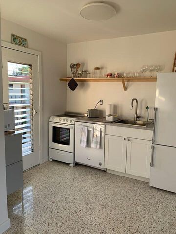 649 SW 9th Street 301, Miami, FL 33130