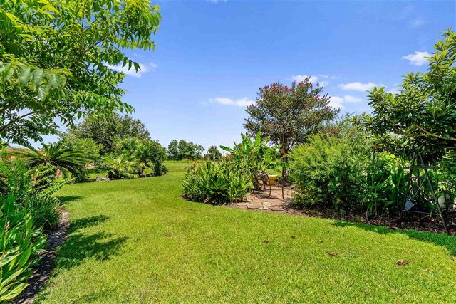6917 Shadow Lane, Lake Charles, LA 70605