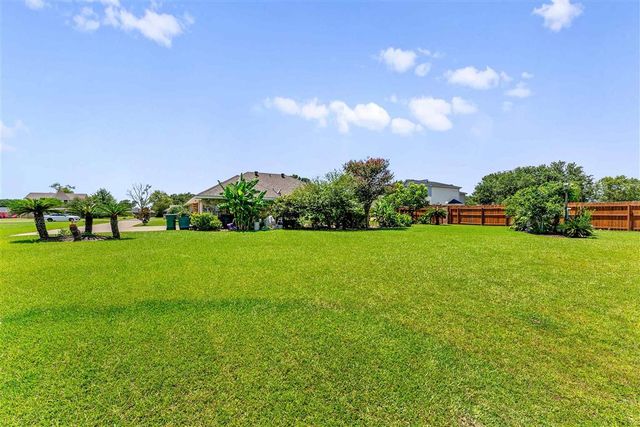 6917 Shadow Lane, Lake Charles, LA 70605