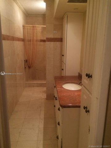 5005 Collins Ave 1202, Miami Beach, FL 33140