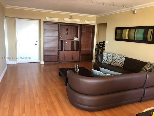 5005 Collins Ave 1202, Miami Beach, FL 33140