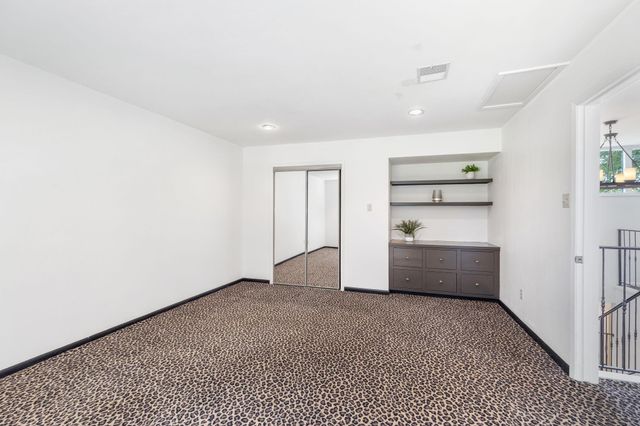 6003 Bermuda Dunes Drive, Houston, TX 77069