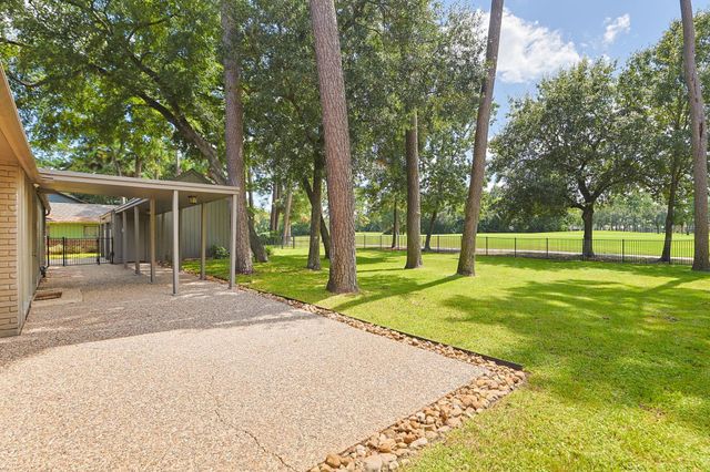 6003 Bermuda Dunes Drive, Houston, TX 77069