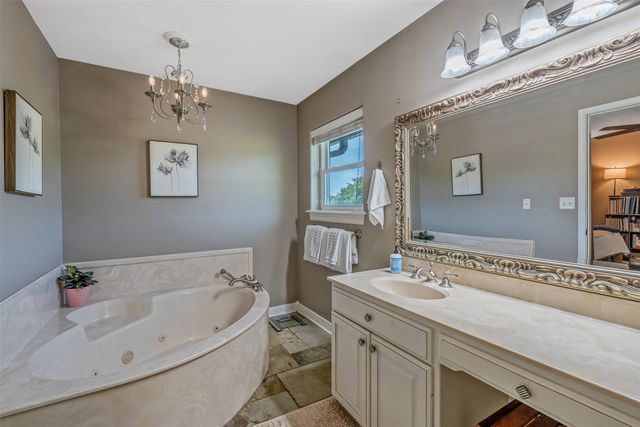 377 Utzman Road, Kilgore, TX 75662